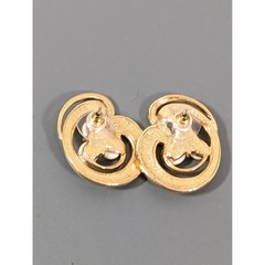 Vintage Avon Island Shell Pierced Earrings Gold Tone Faux Pearl Swirl