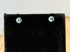 Vintage 14K Solid White Gold Blue Topaz .5 Ct Round Stud Earrings–715.26