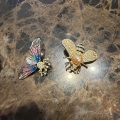 Set of 2 Bee Brooches Rhinestone Pearl Crystal Insect Gold Tone Statement
