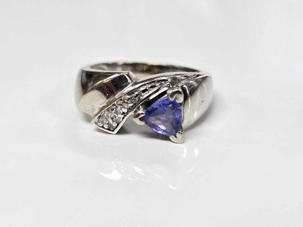 Diamond & Tanzanite 14K White Gold Ring ~ 6 g~ Size 7.25 ~ CS-6005