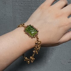 Vintage Green Glass Bracelet Charm Lion Woman Gold Plated Luxury Designe Jewelry