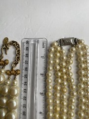 carol lee 2 Piece vintage necklace Faux pearl Strand Knotted Choker Necklace 16”