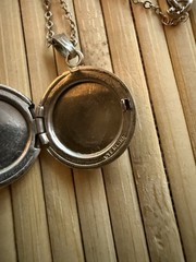 Vintage 925 Sterling Floral Engraved Locket Pendant/Necklace 18″ Chain 2.98g