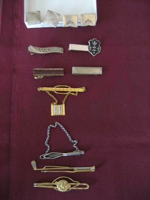 Lot of Vintage Cufflinks, Tie Bar and Tie Chains