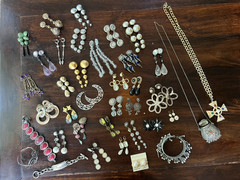 Vintage Costume Jewelry Lot 1980s/1990s Earrings Necklaces Bracelets-some signed
