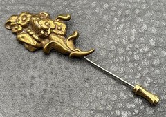 Antique Art Nouveau Butterfly Floral Victorian Repousse Gold Tone Stick Pin