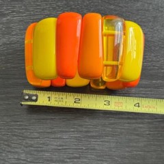 Vintage 1960s Orange Yellow Lucite 2″ Wide Stretchy Bangle Bracelet Retro