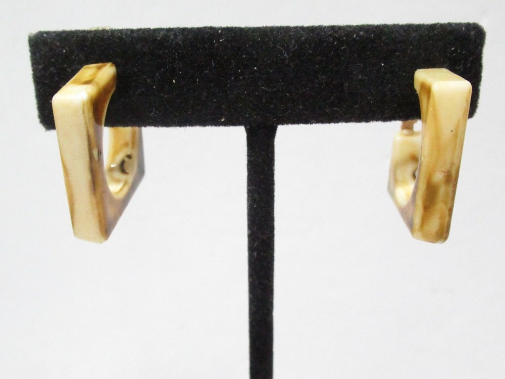 Brown Yellow Marbled Square Vintage Clip On Earrings Plastic Hong Kong