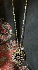 Vintage 1960’s Black Glass and Rhinestone Gold Tone Brooch/Necklace – Florenza