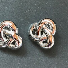 Estate Trifari Signed Silvertone Twist Knot Clip Earrings – marked on back of