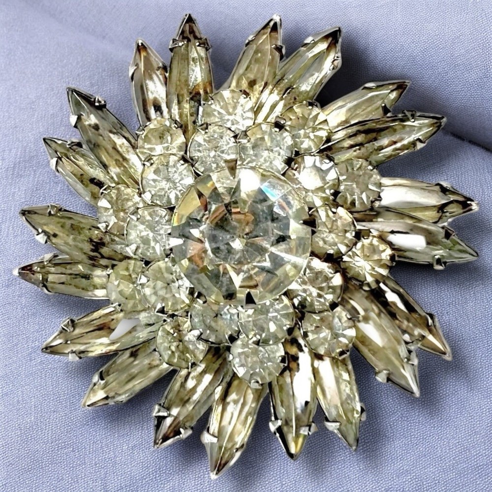 Rhinestone Starburst Brooch Atomic Smoky Gray Vintage Mid Century Pin