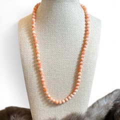 Vintage Angel Skin Salmon Coral Beaded Necklace 5mm 18gr 17”￼