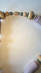 VTG 1970S AVON PASTEL WASHED BLEACHED CHUNKY RESIN BRACELET & NECKLACE SET
