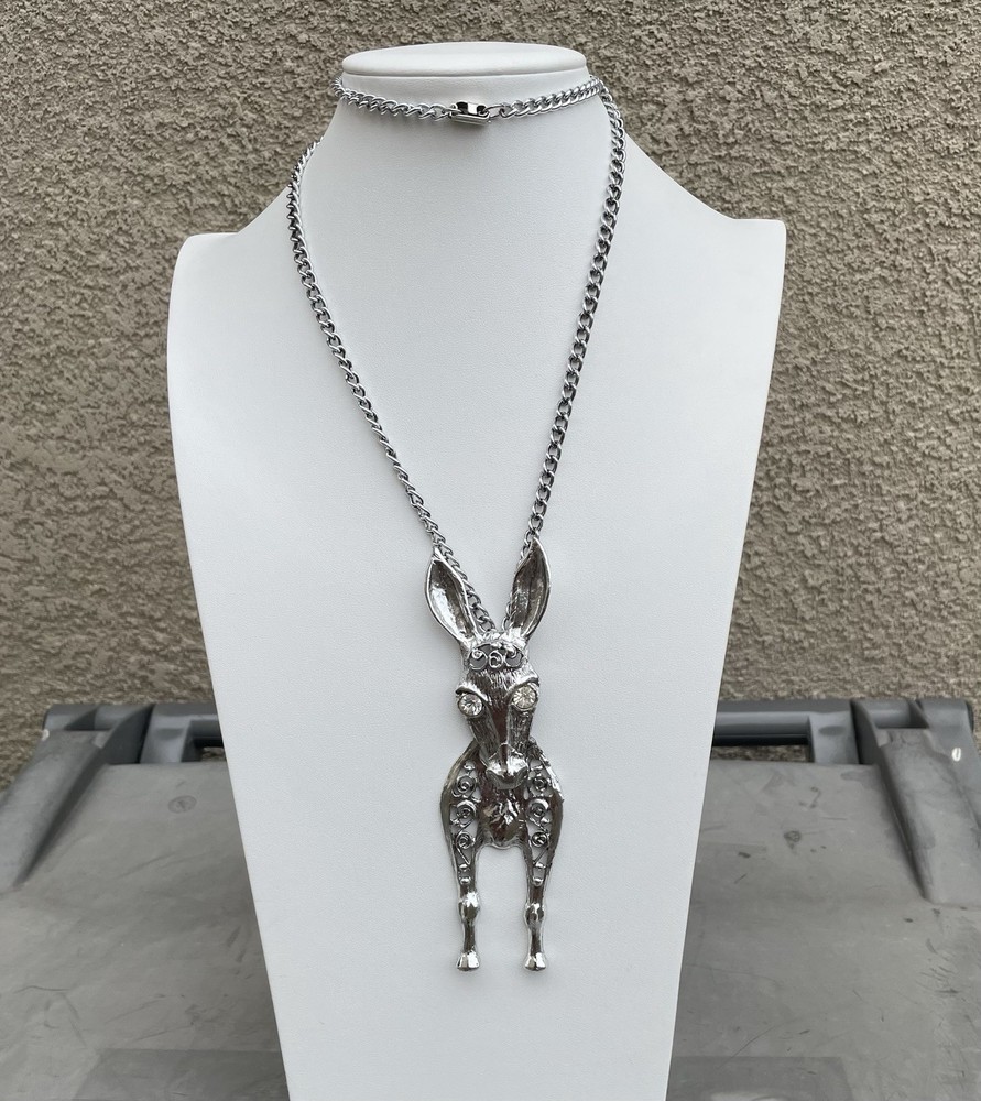 Vintage Juliana DeLizza Elster Unmarked Silver Tone Swinging Donkey Necklace D&E