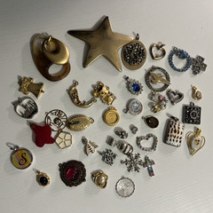 Vintage Large 30+ Pendant Collection | Mix Lot Rhinestones Gold Silver Tone