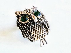 RHINESTONE OWL BROOCH!Wise Figural Animal Bird Motif Pin.Green Rhinestone Eyes.