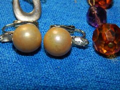 Vintage Costume Jewelry Lot EARRINGS 14 pairs + 3 unmatched