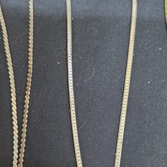 7-Piece Mixed Lot Metal Necklace Chains w/ Pendants, Gold & Silver Tone