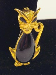 Vintage gold Plate Black Enamel Cloisonne Cat-Kitten Brooch