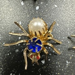 Vintage Spider Brooch Pin Red Pink Orange Blue Green Plastic Faux Pearl Set 12