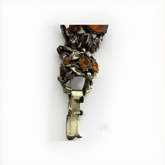 Vintage Jewelry Selro Selini ? Gold Tone Faux Topaz Pearl Bracelet 7.25 unmarked