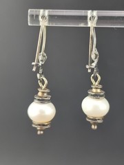Vintage 9mm Freshwater Pearl Oxidized Sterling Silver 4cm Dangle Earrings