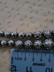 Vntg Japan textured metal beads silvertone necklace Rare