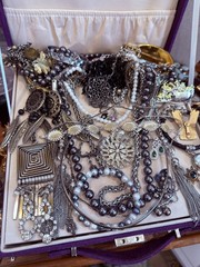 Vintage Estate Costume Jewelry Lot! SARAH COV, AVON and more!