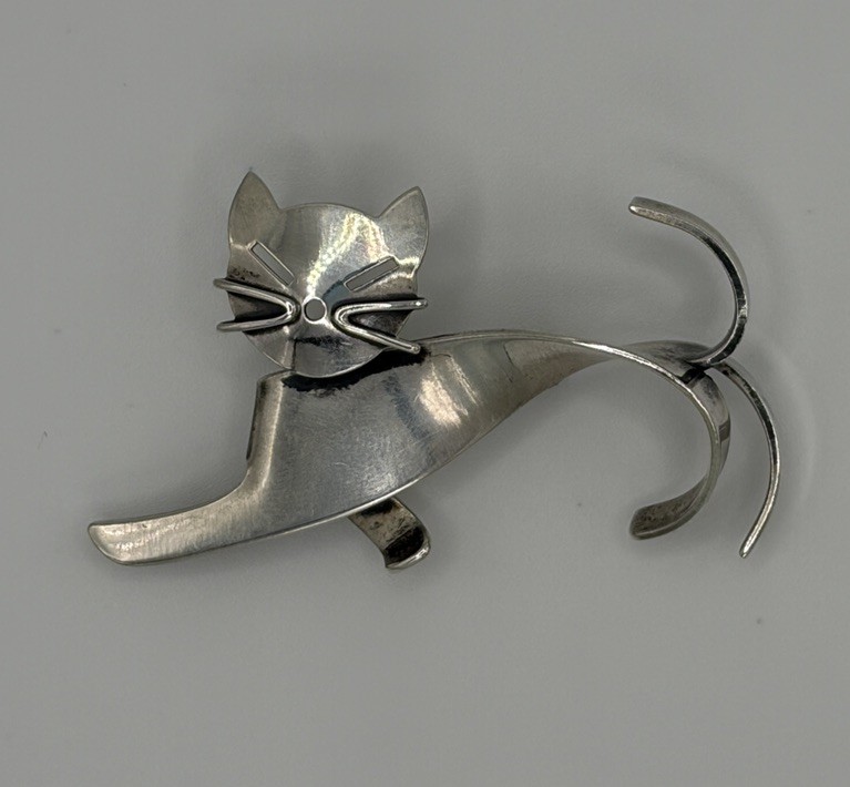 Vintage Beaucraft Sterling Silver Kitty Cat Pin, Good Condition