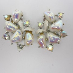 Vintage Rhinestone Earrings Iridescent Enamel Silver Tone Clip On ONE MISSING AB