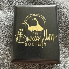 P. Buckley Moss Society Membership Pin | 2008 | Fall Friends Original Case#43668