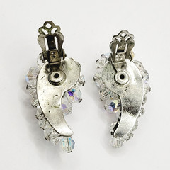 Cluster Climber AB Crystal Sparkly Elegance Silver Tone Vintage Clip on Earrings
