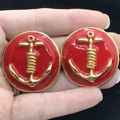Vintage Fashion Jewlery Red Enamel & Gold Anchor Clip Earring