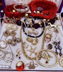 Vintage Estate Costume Jewelry Lot ! TRIFARI , MONET and more!