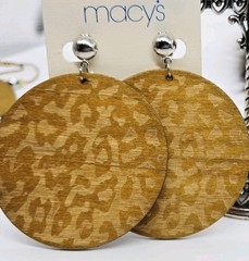 Leopard Wood Clip on Earrings Dangle Silver tone Boho 80’s style Vintage Macy’s