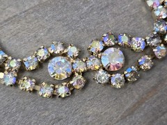 AB Rhinestone Tennis Bracelet Vintage Unsigned 7 Inches Prong