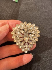 Vintage 1950’s Weiss Leaf Heart Shaped Brooch