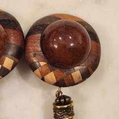 Vintage Clip On Earrings Brown Wood Inlay Cabochon Boho Beaded Dangle Drop