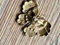 Vtg Butterfly Mode-Art (Arthur Pepper) Brooch Pin Gold With Red & Black Enamel