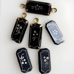 Victorian Mourning Jet Art Glass Hand Painted Flowers & Pearl Leverback Earrings