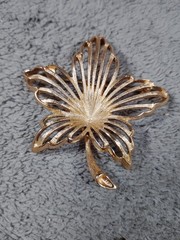 Vintage Monet Leaf Brooch Large Gold Open Textured Design 1970s Signed