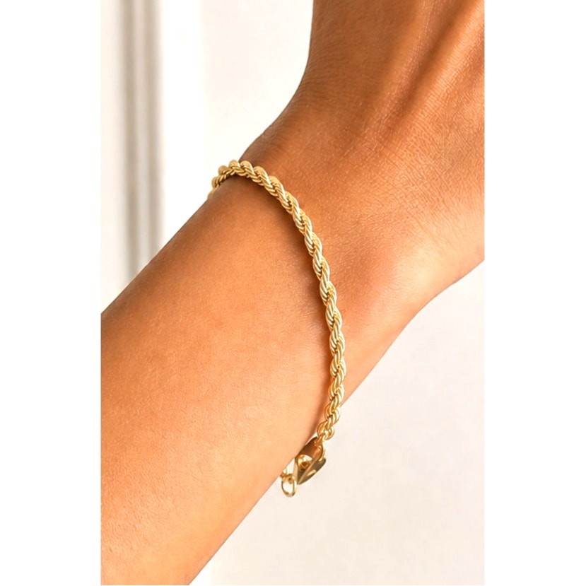 Vintage Ambassador Gold Tone Rope Chain Bracelet 7.5″ Signed 1980s Classic