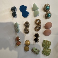 VTG Pierced Earring LOT Of 13 Enamel Resin Metal Discs Various Shapes Colors