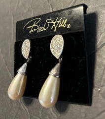 Vintage Birch Hill Drop Dangle Pierced Earrings Faux Pearl Rhinestones New