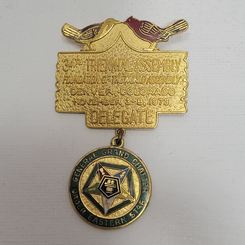 VTG 70s Eastern Star General Grand Chapter 34th Triennial Assembly Pin Goldtone