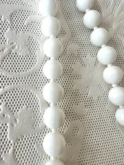 Vintage Venetian White Flower Bead Art Glass Necklace 16″ + 3″ Extender