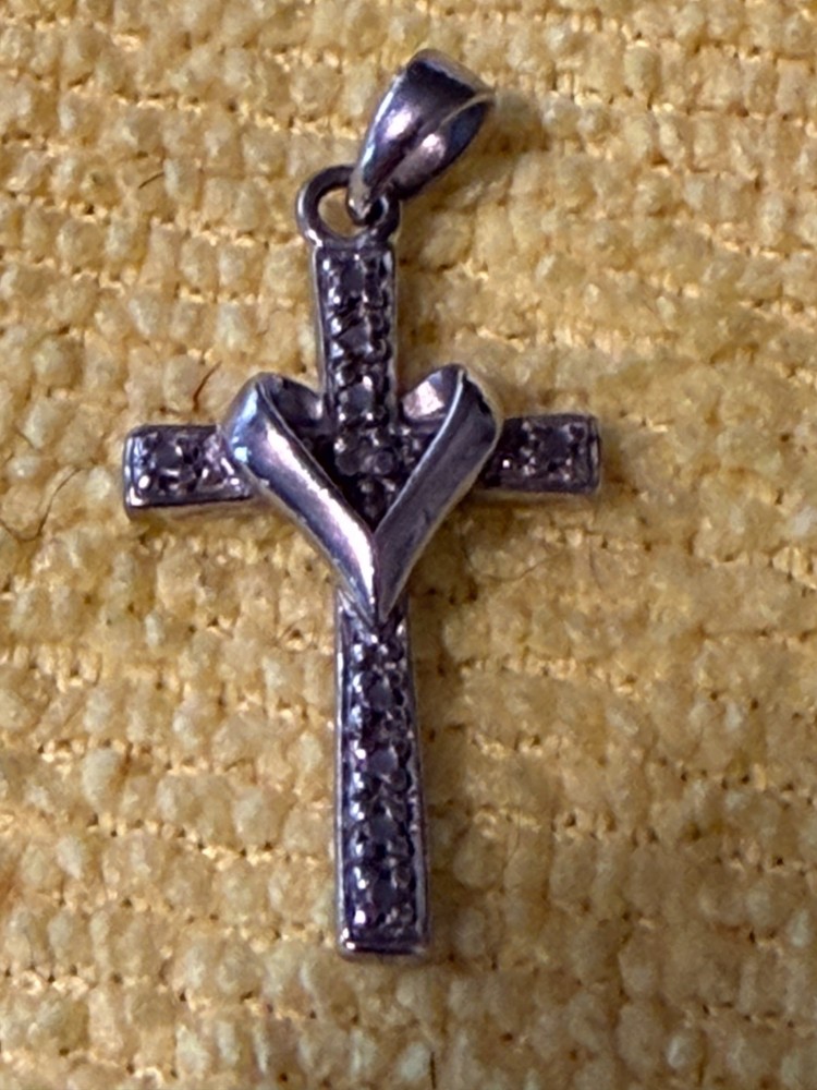 Vintage Stamped 12 925 China Sterling Silver Heart Wrapped Cross Pendant Charm