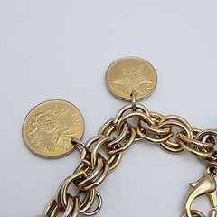 Vtg Bahama Coin Dangle Charm Gold Tone Bracelet 80s 90s Double Link Chain 7.5″
