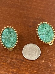 Vintage Jomaz Joseph Mazer Jade Green Peking Glass Textured Flower Clip Earrings