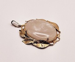 JJJ 12k gold fill antique calcite pendant w/leaf accents
